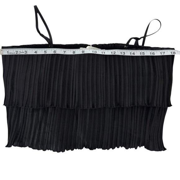 NWT ASTR The Label Calita Pleated Tier Crop Top Black Women's Medium - Picture 9 of 12